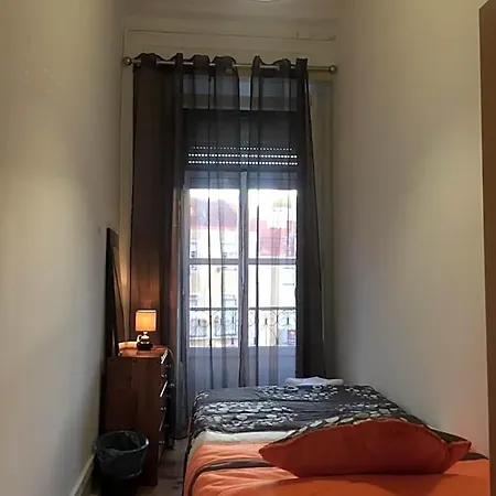 Residencia Almirante 2*