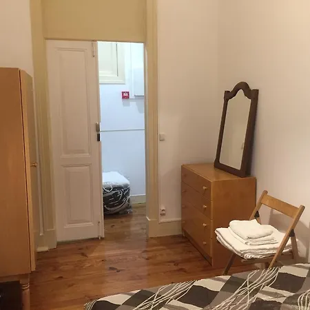 레지덴시아 아우미란츠 게스트하우스